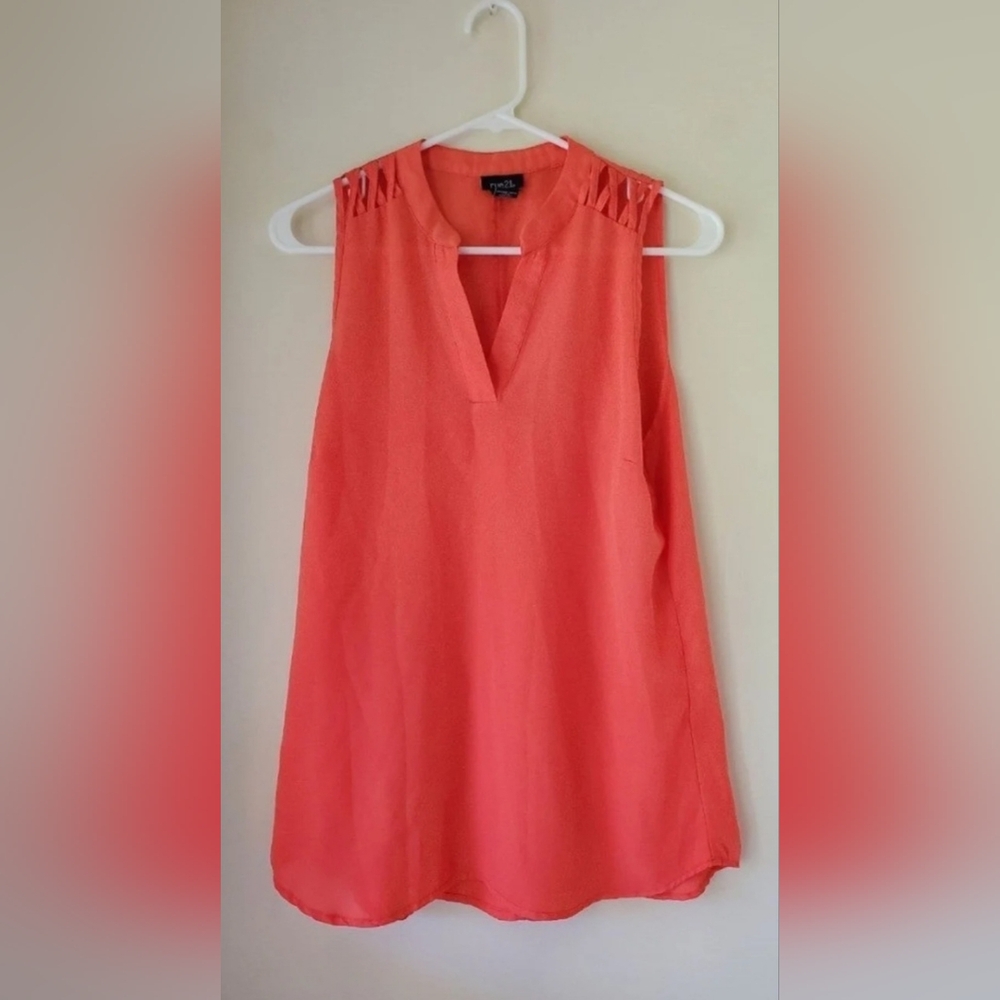 Rue21 Sleeveless Top in Coral - Medium